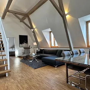 Truly - Viel Platz Fuer Business & Familie - Modern, Garage, Fahrstuhl Apartment